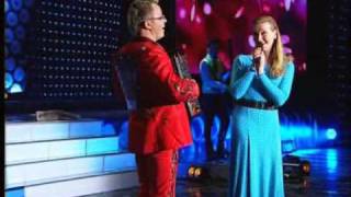 Галина Хомчик и Сергей Войтенко BAYANMIX - "На крылечке твоем"