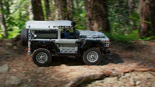 Lego LAND ROVER DEFENDER - SUMMER EXPEDITION 2018