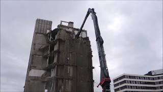 Bagger Hitachi 520 KMC mit Teleskopausleger