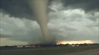 Торнадо Зрелищное видео
