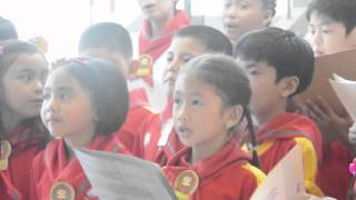 Nadine Lustre sings the hymn of Jollibee [MUST-SEE]