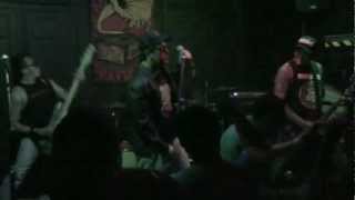 The Rockaway Beasts - I Believe In Miracles - Ramones Cover