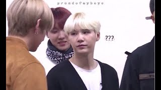 BTS siendo BTS #3 - La traición de Taehyung.