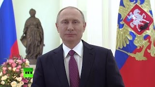 Путин процитировал Бальмонта в поздравлении с Международным женским днём