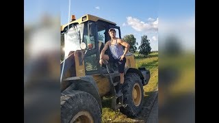 Панарин катается на тракторе! Реакция иностранцев!