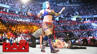 Asuka vs. Stacy Coates: Raw, Nov. 6, 2017