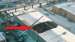 Страшное обрушение крыши в Дзержинском [17.12.2018]