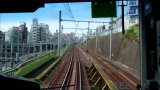 Riding Yamanote Line (山手線) Train to Ikebukuro (Tokyo Metropolis), Japan