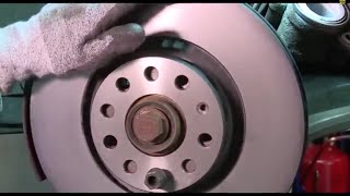 *AUDI A6* Замена передних тормозных колодок и дисков. How to replace disc brakes.