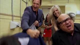 It's Always Sunny in Philadelphia - The reunion wedgie