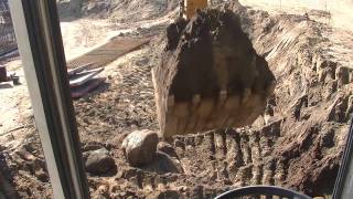 Liebherr 902 litronic - HD view from cab