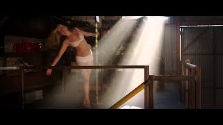 Jennifer Aniston Hot Striptease Scene from We're the Millers