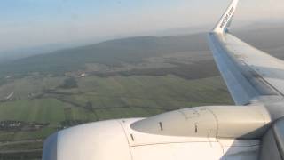 Westjet Take Off From Quebec City (YQB-YYZ)|Boeing 737-700