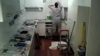 DIY - Renovating a kitchen in under 6 minutes_Kitset flatpack + one bloke