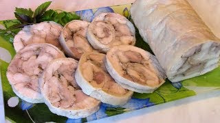 Нежный и очень вкусный куриный рулет - хоть на праздник , хоть на каждый день !