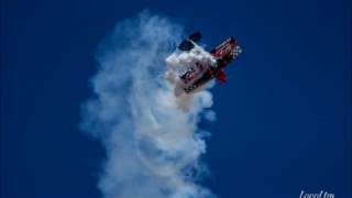 Australian International Air show 2017, Skip Stewart, high rotational aerobatics