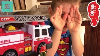 Обзор пожарная машина Dickie Мультики про машинки Видео для детей Toy opening Fire rescue car review
