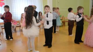 Веселая полька, утренник 8 МАРТА, старшая группа
