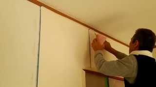 壁紙（クロス）の張り方　～職人さんの作業風景～その2 のコピー