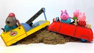 OPA HUND RETTET PEPPA WUTZ UND IHRE FAMILIE MIT DEM ABSCHLEPPFAHRZEUG LITTLE TOW TRUCK - UNBOXING