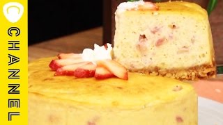 苺とヨーグルトのベイクドチーズケーキ Strawberry and yogurt baked cheese cake