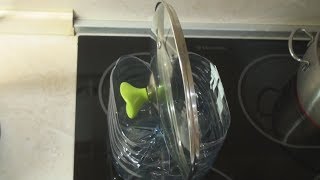 Подставка для крышки и ложки. Лайфхаки с пластиковыми бутылками.