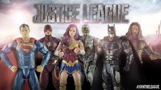 Watch the Justice League Super Heroes React to their Mattel Action Figures