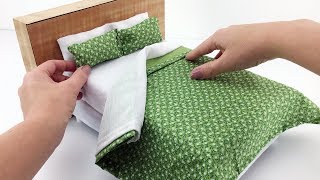 Faça em Casa uma Cama Box para Barbie e outras Bonecas!