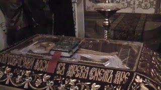 Пасхальное богослужение в храме Святого Иоанна Кронштадтского в Волгограде.