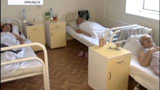 В Уральске прохожий накинулся с ножом на женщину