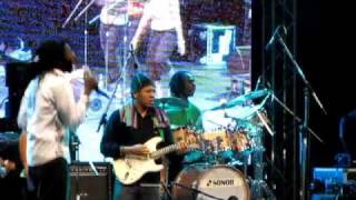 Buju Banton - Magic City & Mighty Dread - live at Žízníkov 2009