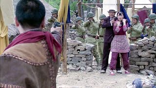 游擊隊長進村尋人，卻沒想到落入日軍圈套，被日軍用村民性命來要挾自己！