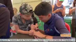 Taxistas realizaron jornada de integración con los niños del barrio Robledo Aures