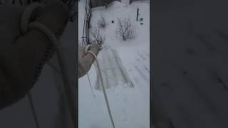 Чистка снега с крыши , не обычным способом.# 7 часть .