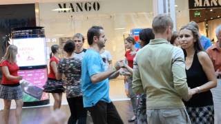 Latvijas Salsas rekorda mēģinājums Rīga Plaza/ Salsa in Latvia