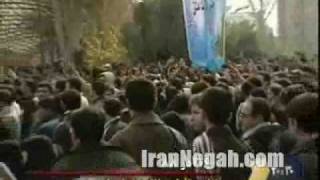 فیلم ساختگی پاره کردن عکس خمینی در روز دانشجو