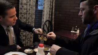 Rus ve Amerika’lı ilk defa Türk Yemeği YEDİ | Brendan Hesap İstedi (7)