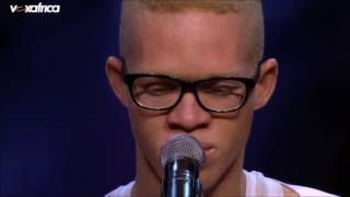 Jean Severin chante "Savoir Aimer" aux auditions à l'aveugle | The Voice Afrique francophone 2016