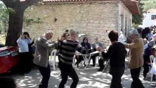 ΣΤΗ ΣΑΡΑΚΙΝΑΔΑ ΤΟΥ ΑΓΙΟΥ ΓΕΩΡΓΙΟΥ  ΣΤΟ ΜΙΚΡΟΦΩΝΟ Η ΑΝΝΙΩ ΤΟΥ    ΠΥΡΟΣΒΕΣΤΗ