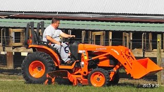 Skyview's Beagles   Eugene Felton Testing Kubota 3200 Tractor