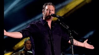 The Real Story Behind Blake Shelton's "I'll Name the Dogs"