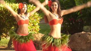 Hula Dancers in Poipu, Kauai