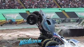 Awesome Megalodon Monster Jam Truck Wheelie | Frankfurt 2018