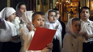 Детский хор Семейной воскресной школы на Божественной литургии. Данилов монастырь