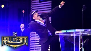 "All aboard!" as The Godfather shows his love to those that helped him: 2016 WWE Hall of Fame