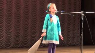 Ольга Горобцова, 7 лет, "В деревне было в Ольховке" ("Лапти")л