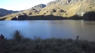AMANECER EN LA LAGUNA DE CHANLUD