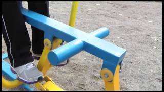 Ejercicios en gimnasios al aire libre
