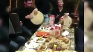 Весь кавказ за одним столом!!! Осетины,Чеченцы,Дагестанцы,Ингуши,Грузины!!! Братские народы ?