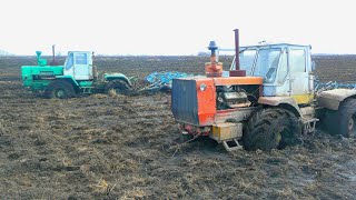 Как двух утопших тракторов Т-150К трактор МТЗ-1221 вытащил. Russian crazy Tractor stuck in a swamp